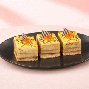 Pineapple Gateaux Pcs